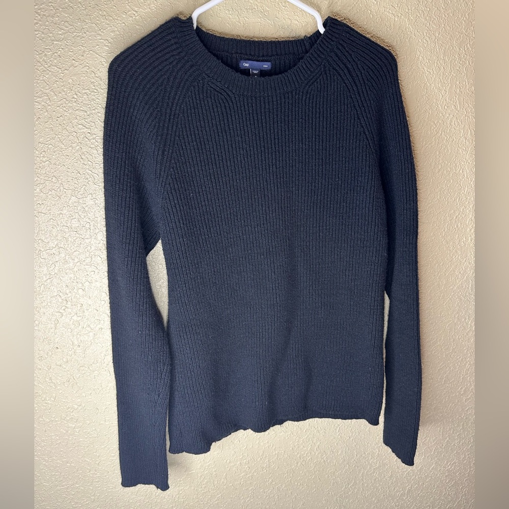 Gap Sweater
